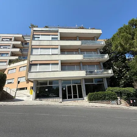 A48 - Ancona, Ampio Quadrilocale Con Balcone Ancona